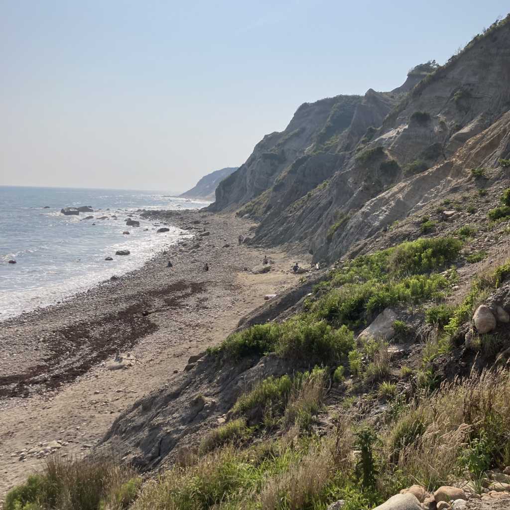 Mohegan Bluffs