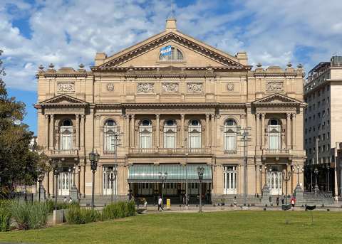 Colon Theater