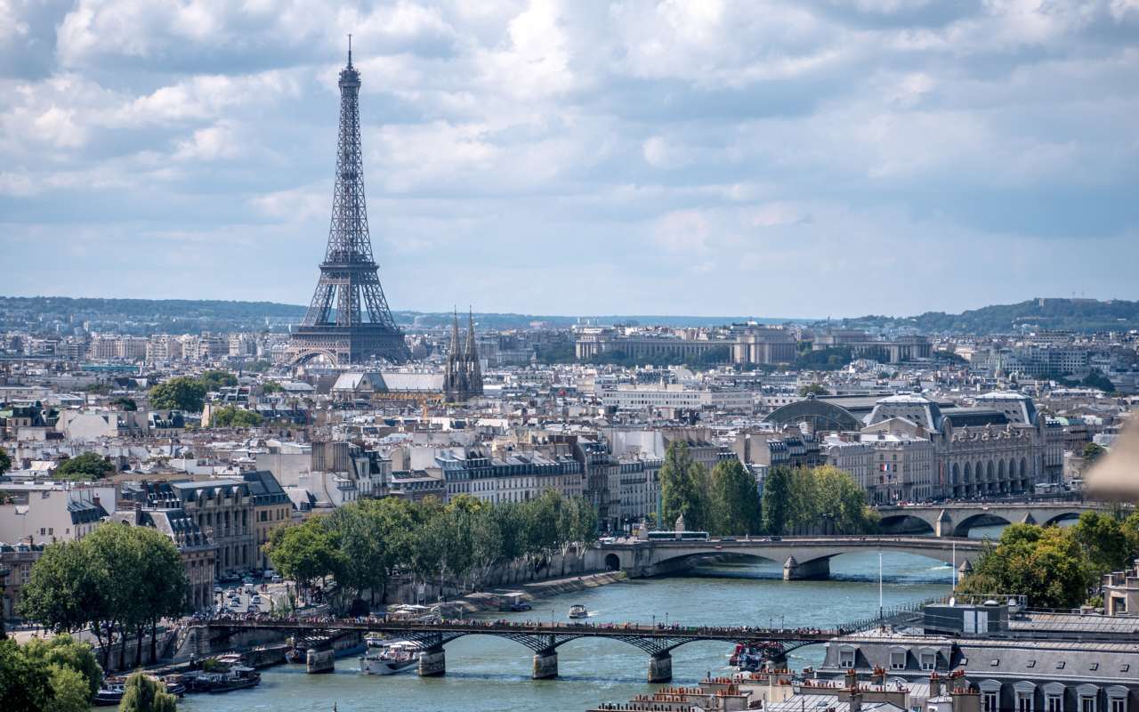 Local food and drinks - Paris