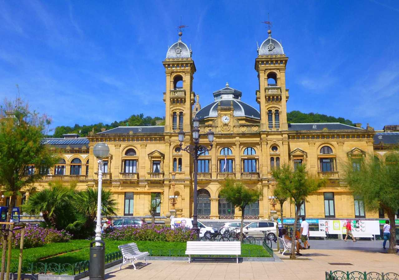 History - San Sebastián