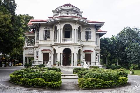 Molo Mansion