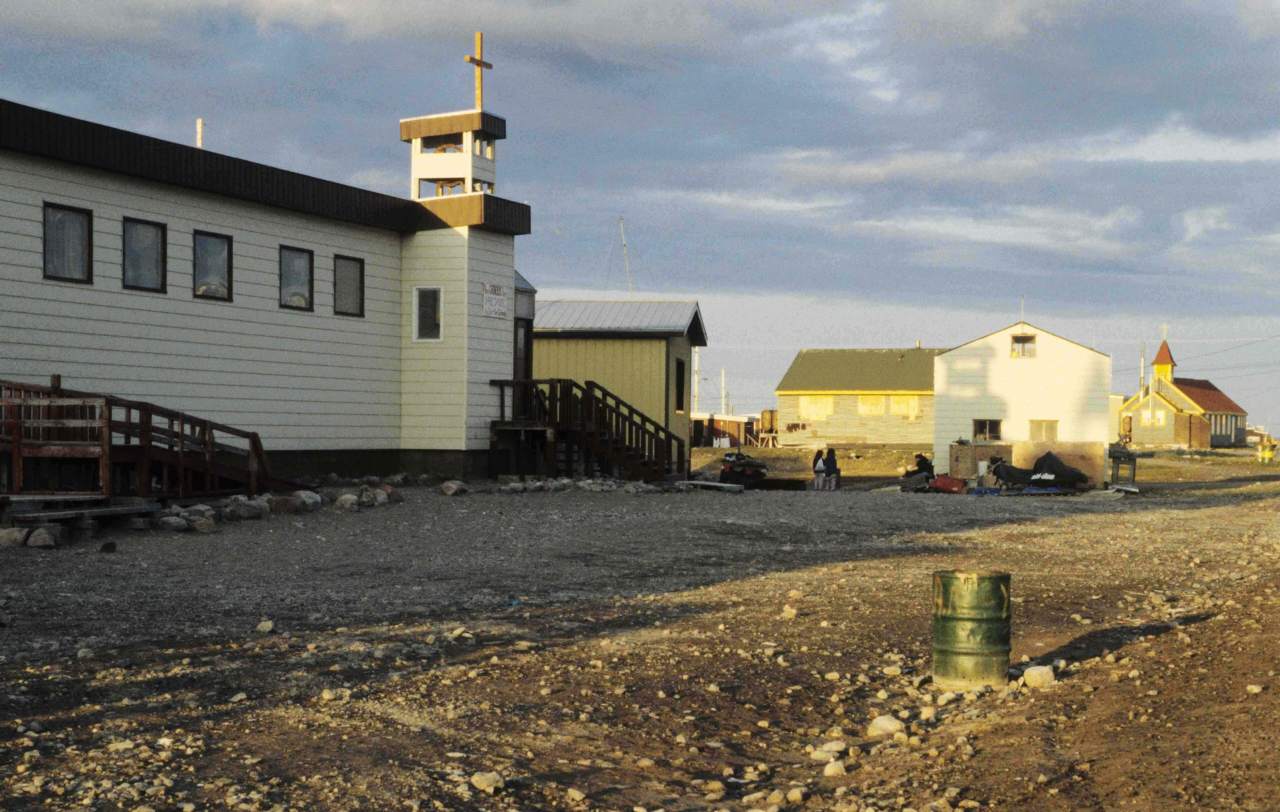 历史 - Arviat