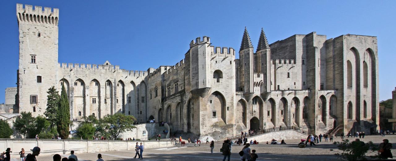 历史 - Avignon
