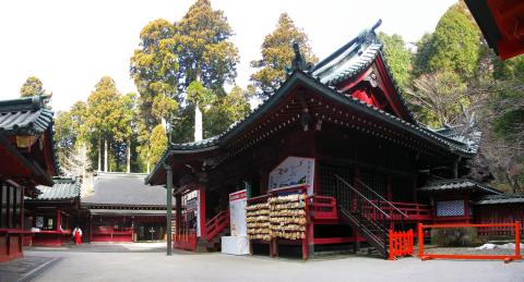 Hakone Shrine