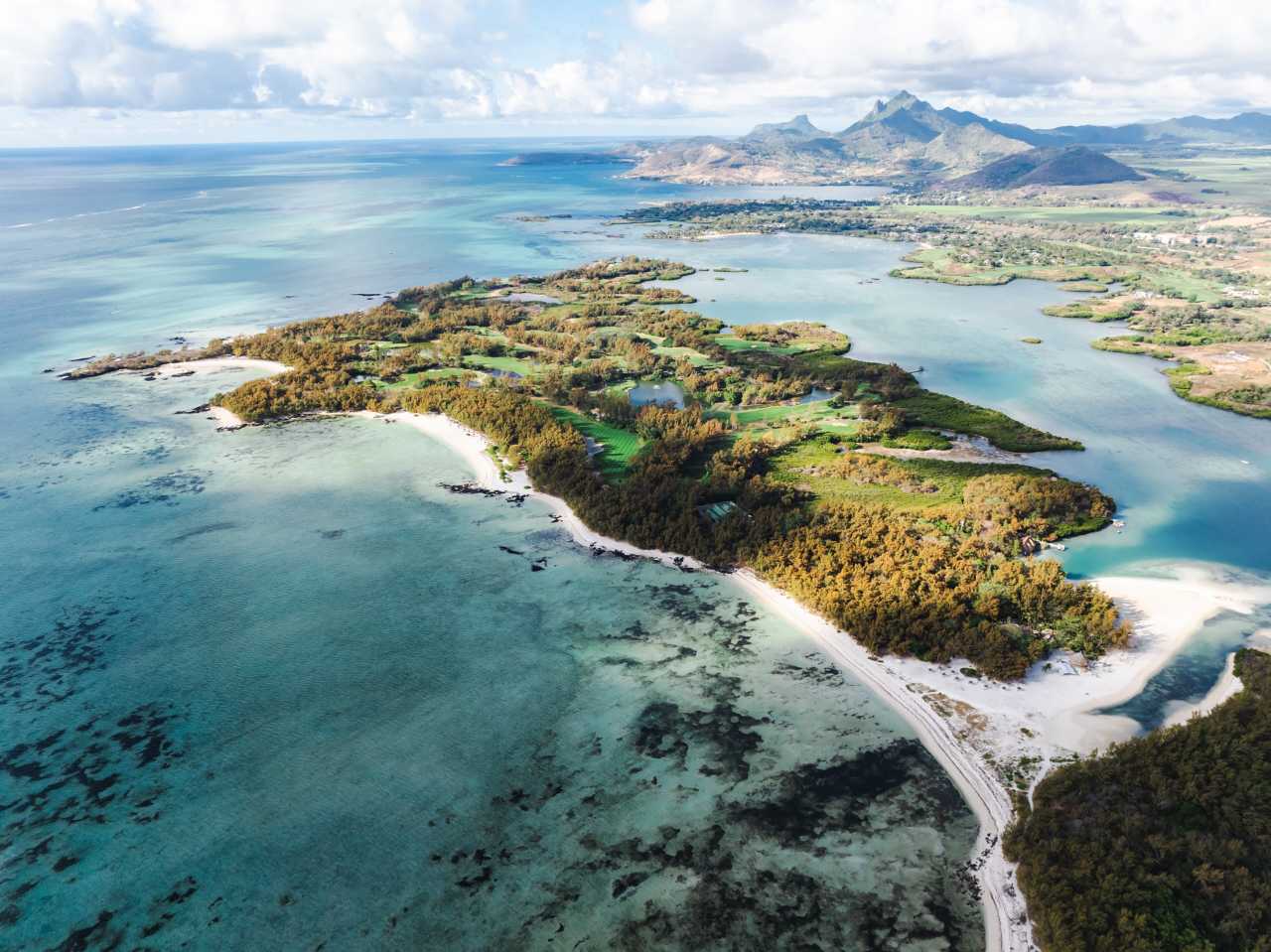 History - Île aux Cerfs