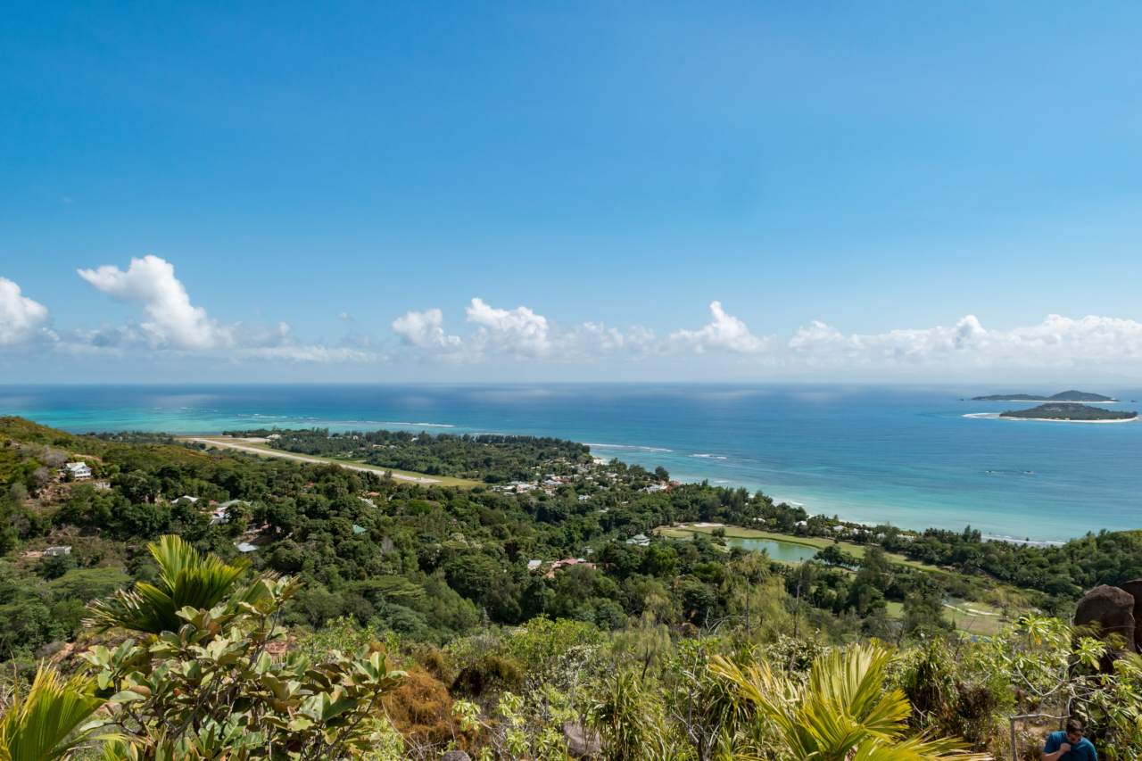 History - Praslin