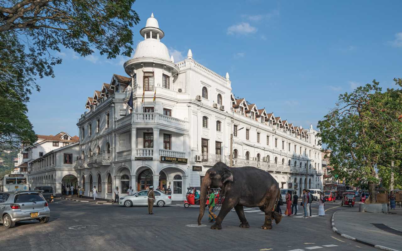 Local traditions - Kandy