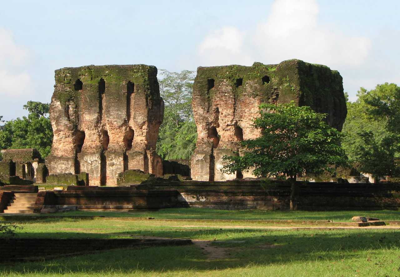 History - Polonnaruwa