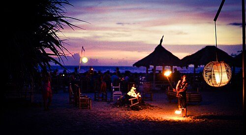 History - Gili Meno