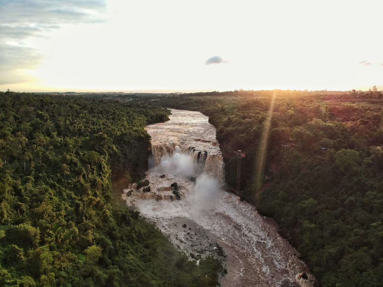 Saltos del Monday