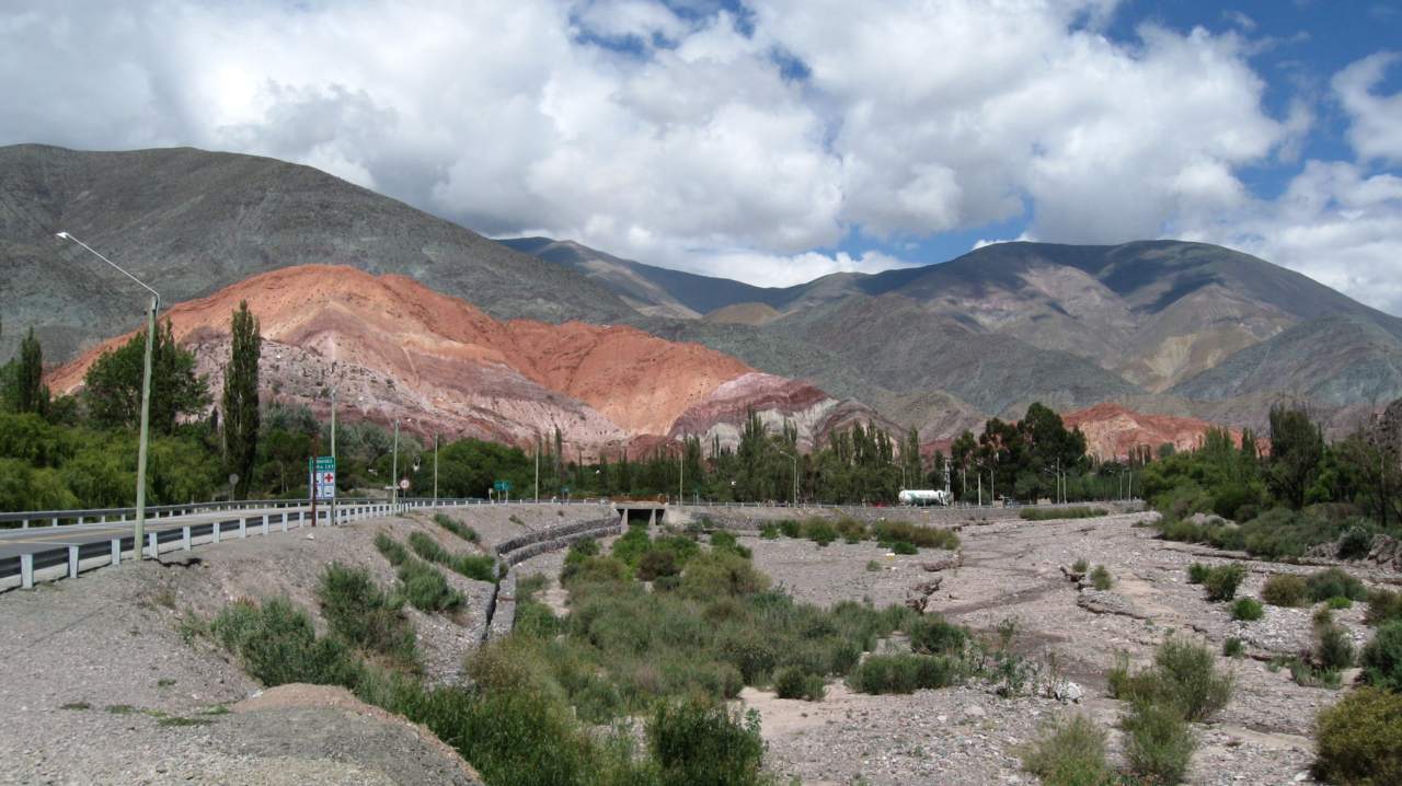 Cerro de los Siete Colores