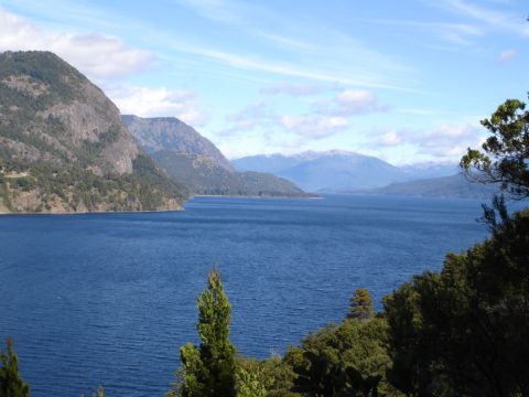 Lake Lácar