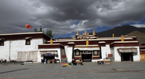 Tradruk Temple