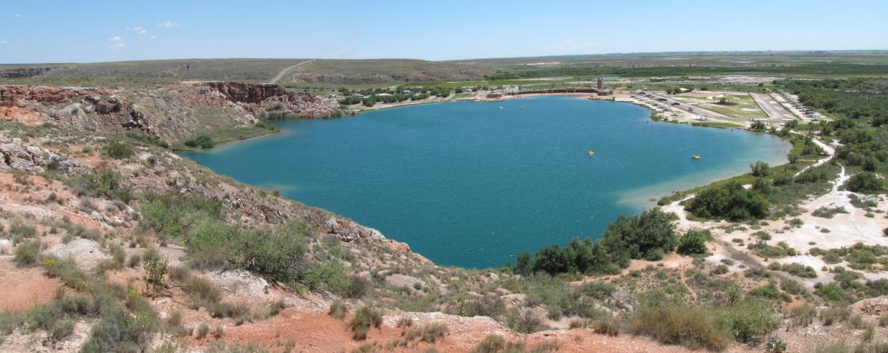 Bottomless Lakes State Park